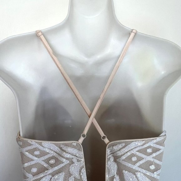 💔💔 SOLD 💔💔 NWOT LULU’S CATCH A SPARK WHITE & NUDE SEQUIN ROMPER - Picture 14 of 14